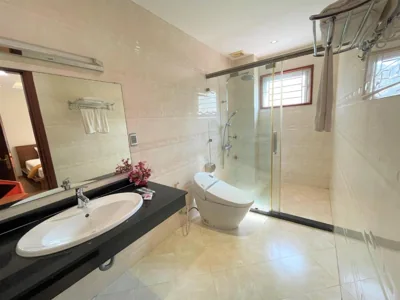 Minh Đức Green Hotel Tuần Châu – Foto 3